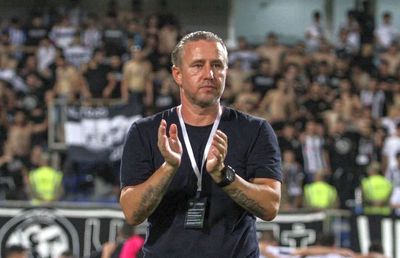 Mititelu l-a ofertat pe Reghecampf, după ce Rotaru l-a dat afară: „Mai bea și el o zi sau două, dar și băut e mai bun decât toți la un loc!”