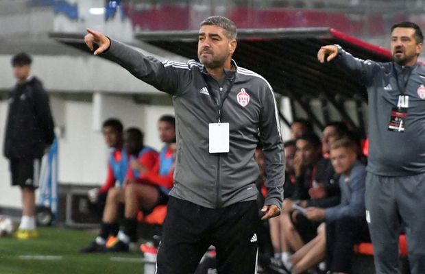 Ciobotariu, după eșecul la scor cu CFR: „La orice acțiune luăm gol. Eu trebuie să redresez corabia”