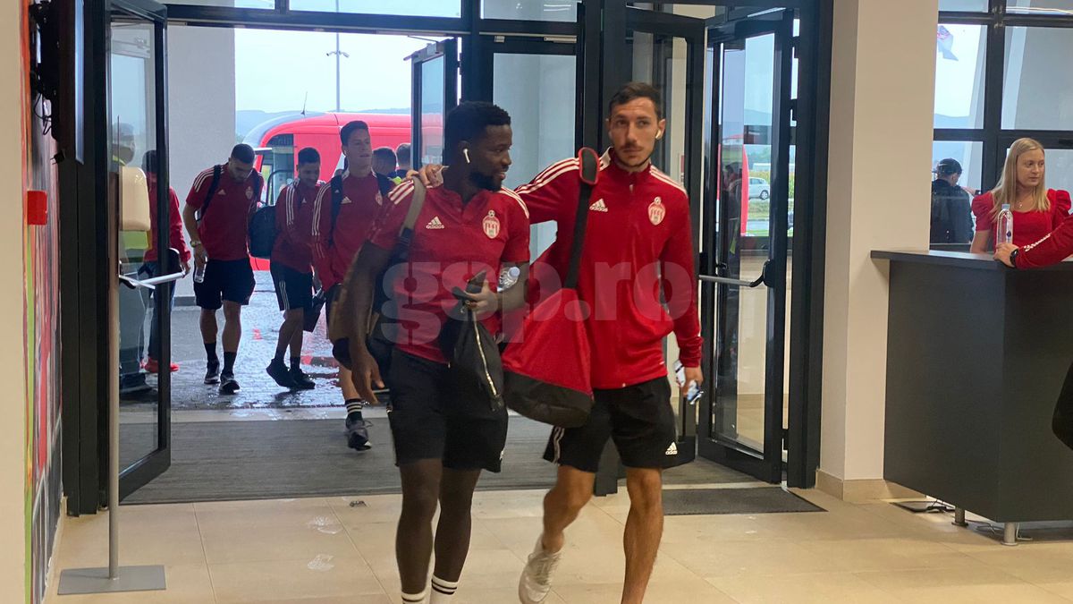 Jucătorii lui Sepsi au ajuns la stadion pentru meciul cu Aktobe