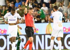 Francezii îl desființează pe Istvan Kovacs, grecii îl laudă » Controversă pe marginea deciziilor luate aseară de român în Liga Campionilor