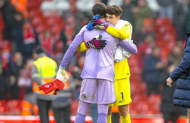 Bayern aduce cel mai scump portar din lume