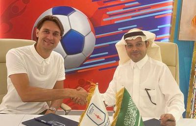 Tătărușanu a semnat cu noua echipă, la care primește un salariu uriaș