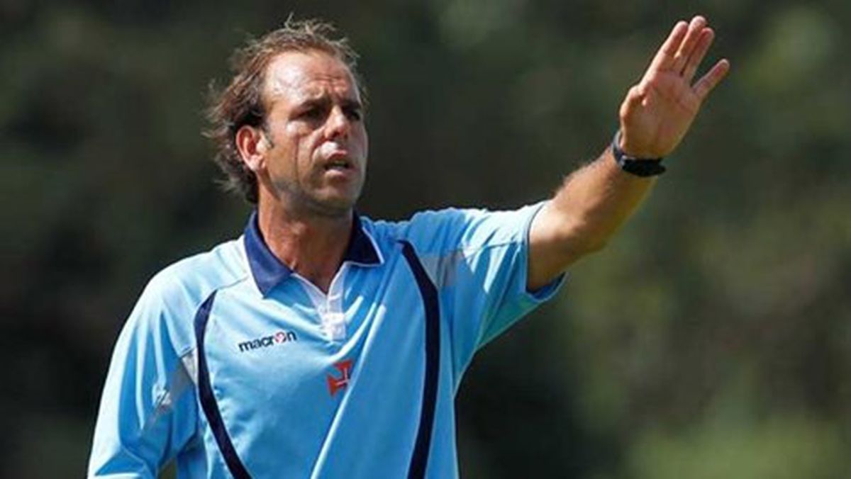 Gonçalo Gregório trăiește visul tatălui său: „Te rog, nu face aceeași greșeală ca mine!” + A venit cu fratele avocat să semneze cu Dinamo: „Aștepta o astfel de ofertă”