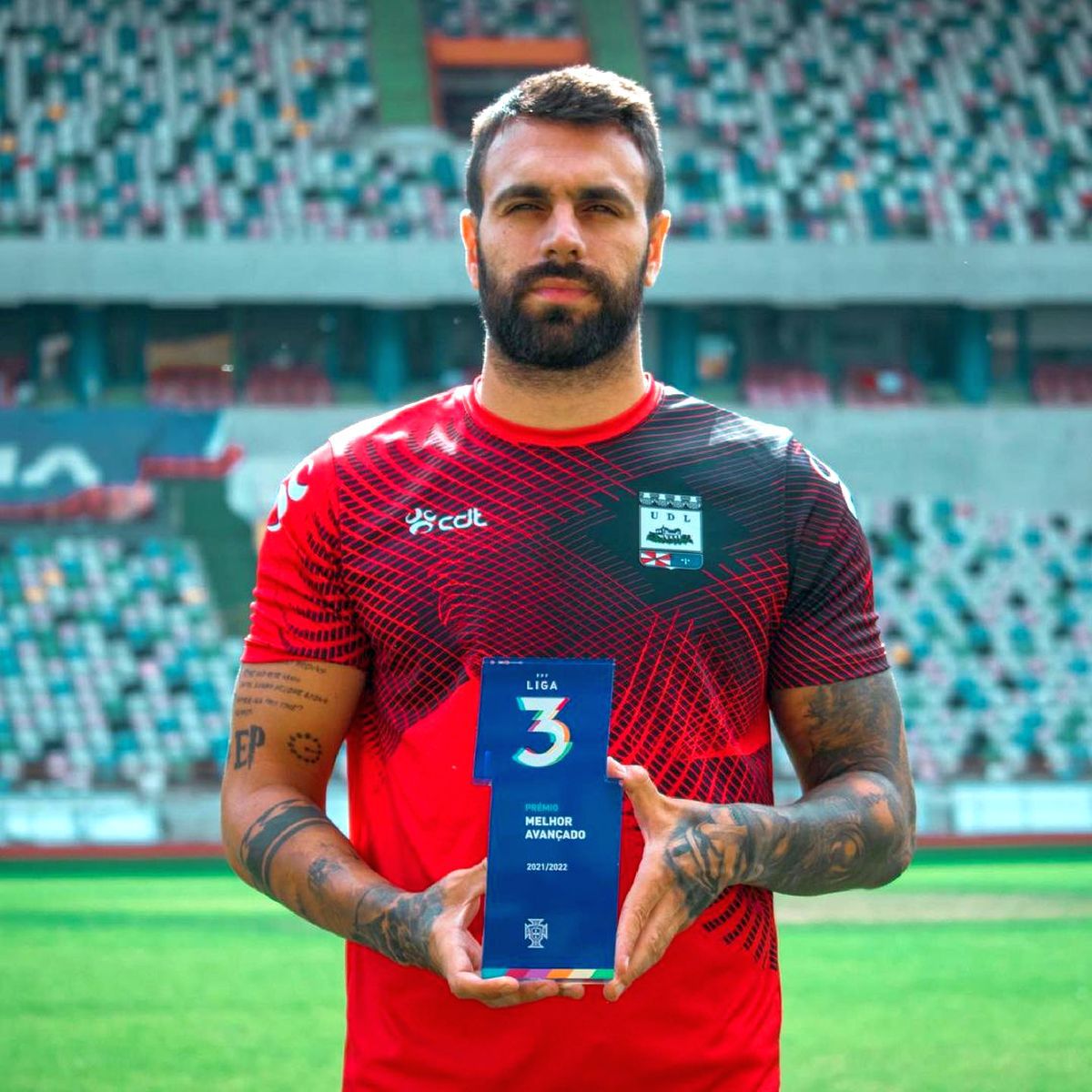 Gonçalo Gregório trăiește visul tatălui său: „Te rog, nu face aceeași greșeală ca mine!” + A venit cu fratele avocat să semneze cu Dinamo: „Aștepta o astfel de ofertă”