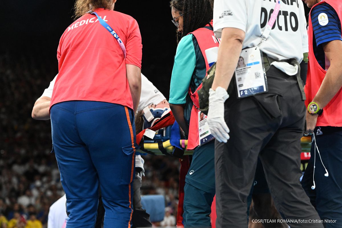 Prima reacție după accidentarea înspăimântătoare suferită de luptătoarea Cătălina Axente: „I s-au făcut primele teste şi semnele motrice sunt OK”
