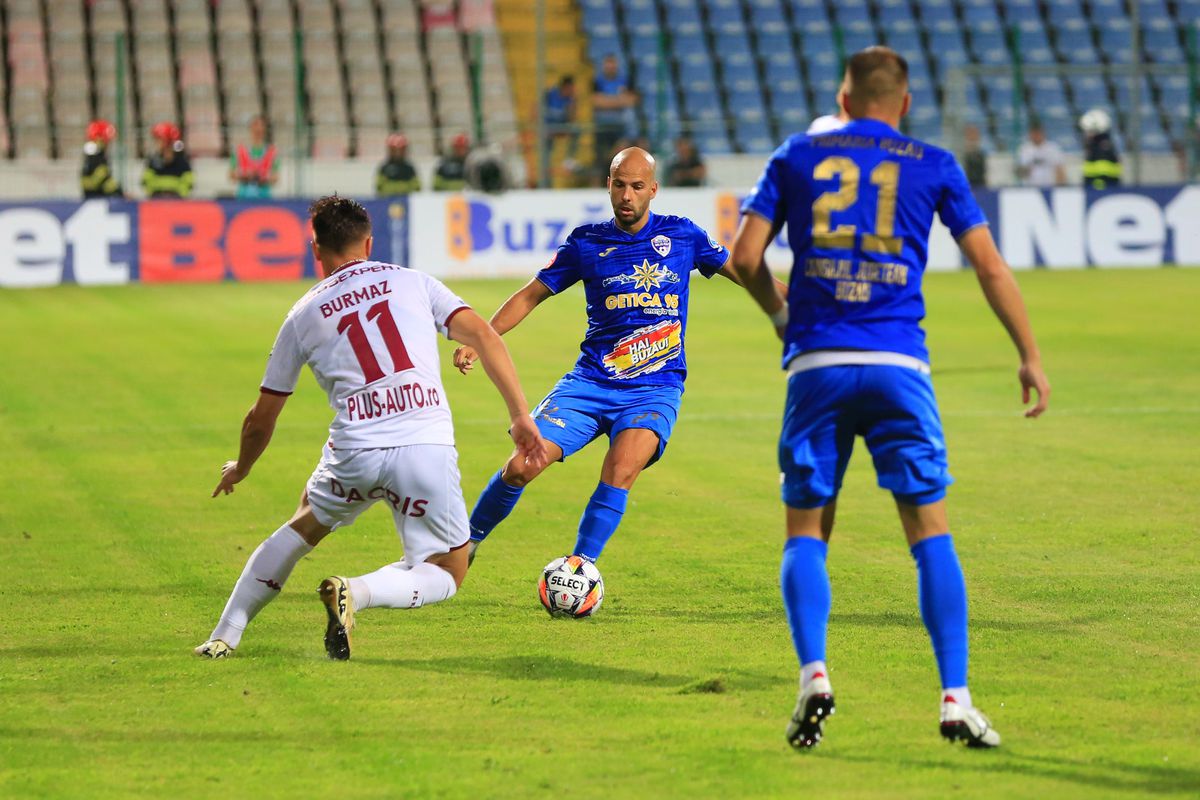 Lennon a adus haosul la Rapid: diferența uriașă față de surpriza Dinamo + Cum a stat Rapid sezonul trecut