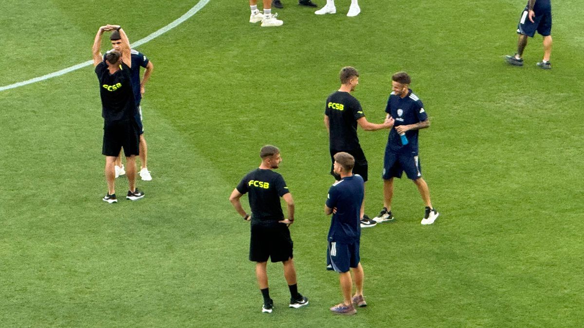 FCSB - Unirea Slobozia, imagini de la nivelul gazonului