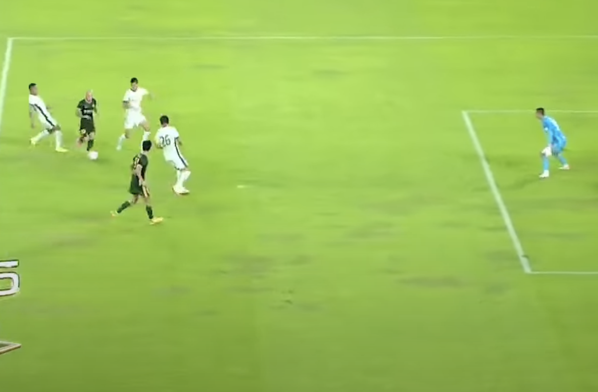 Alexandru Mitriță, gol și assist în China » Echipa lui a condus de două ori, dar nu a câștigat