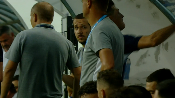 Mirel Rădoi, criză de nervi în Craiova - Hermannstadt. FOTO: captură Orange Sport