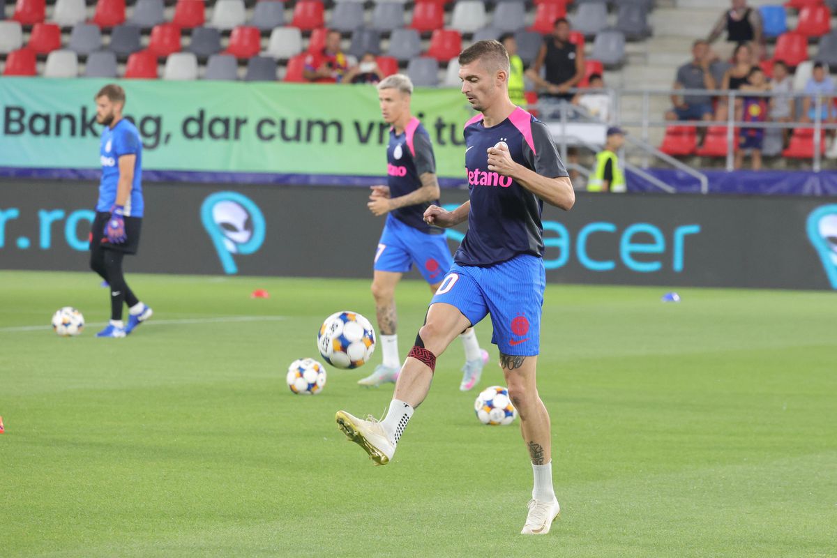 FCSB - Unirea Slobozia, imagini de la nivelul gazonului