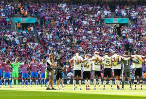 Incident reprobabil pe Wembley: au huiduit în timpul momentului de reculegere pentru Diogo Jota