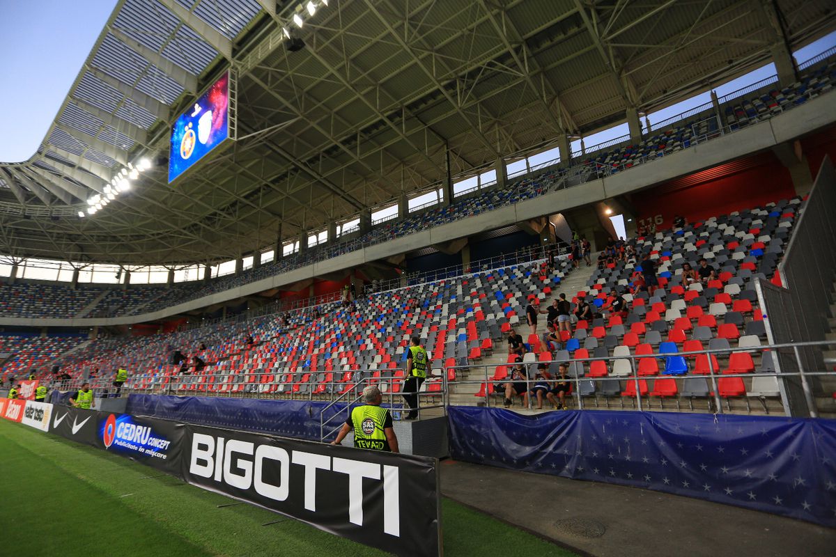 FCSB - Unirea Slobozia, imagini de la nivelul gazonului