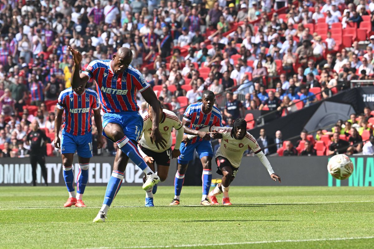 Eroul cu șapcă de pe Wembley » Crystal Palace a învins-o pe Liverpool la lovituri de pedeapsă în Supercupa Angliei. Henderson, magistral!