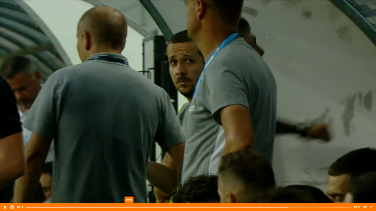 Ce a fost asta? Imagini șocante cu Mirel Rădoi, într-un acces de FURIE și un nou gest violent