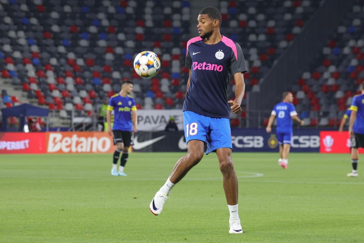 FCSB - Unirea Slobozia, imagini de la nivelul gazonului