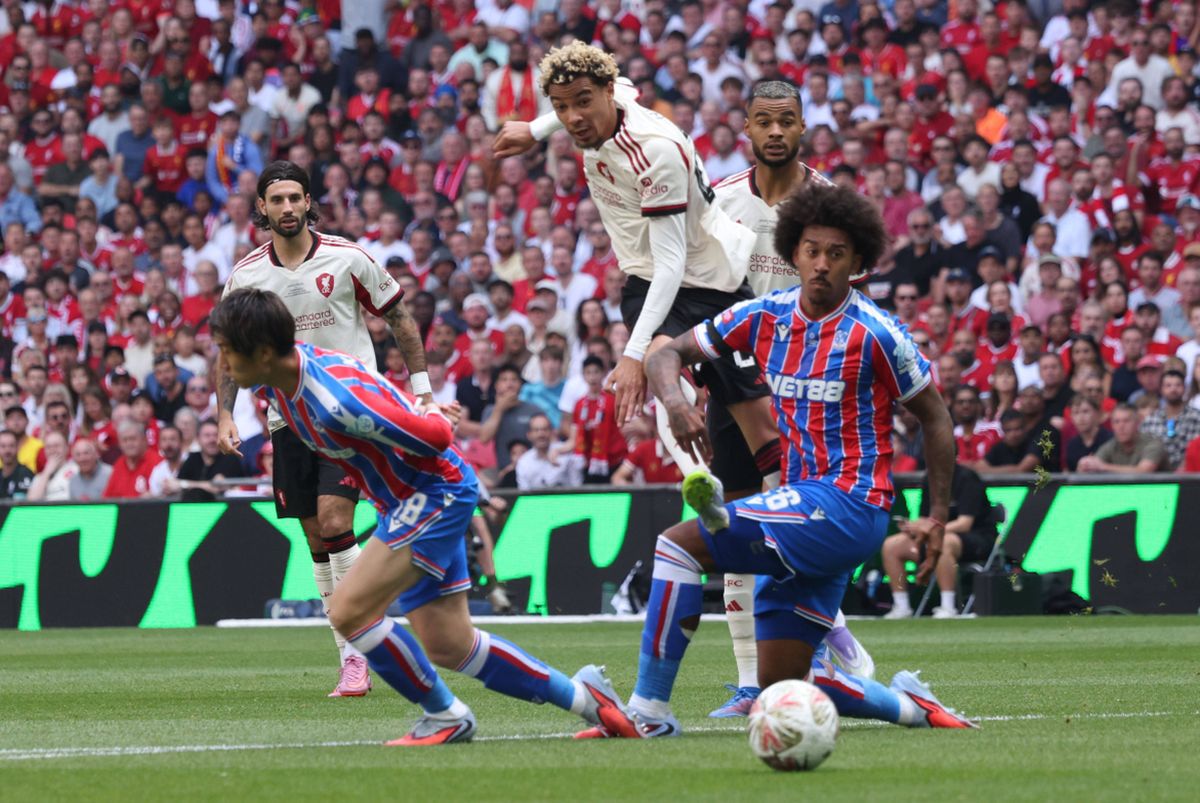 Crystal Palace - Liverpool, Supercupa Angliei