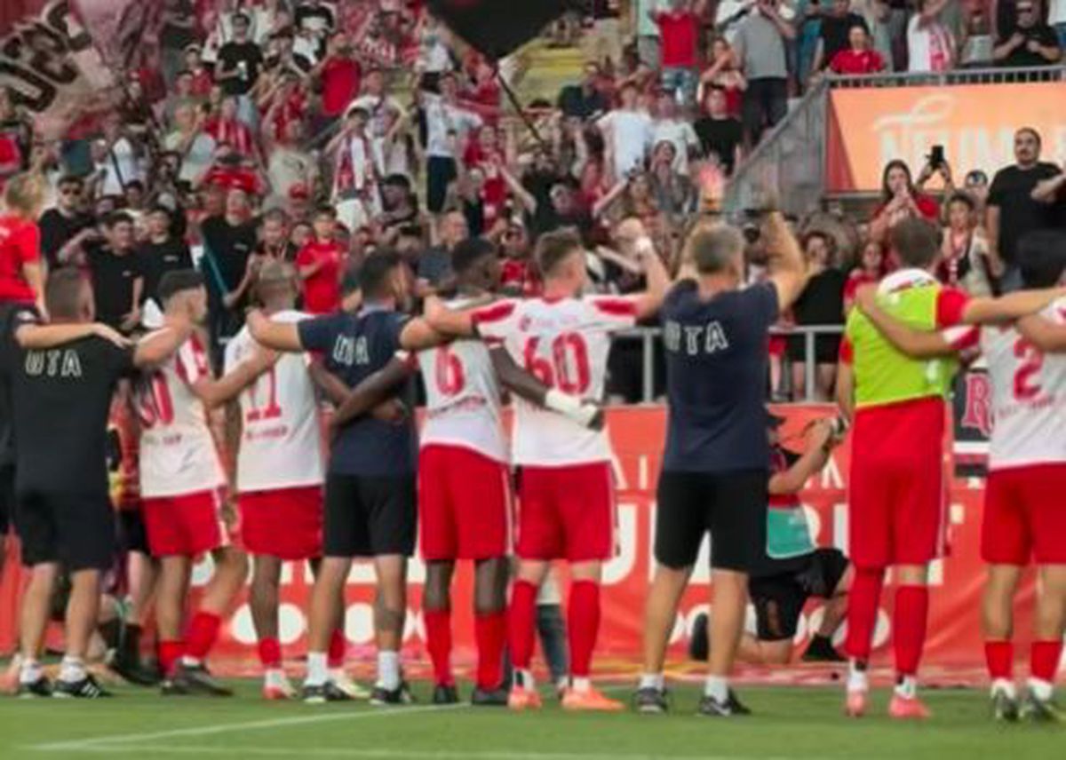 Imagini spectaculoase din Superligă: „Cine e pe primul loc, cine e pe primul loc?”