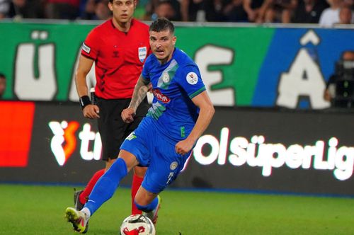 Valentin Mihăilă, la debutul în prima ligă din Turcia/ foto: X @Çaykur Rizespor