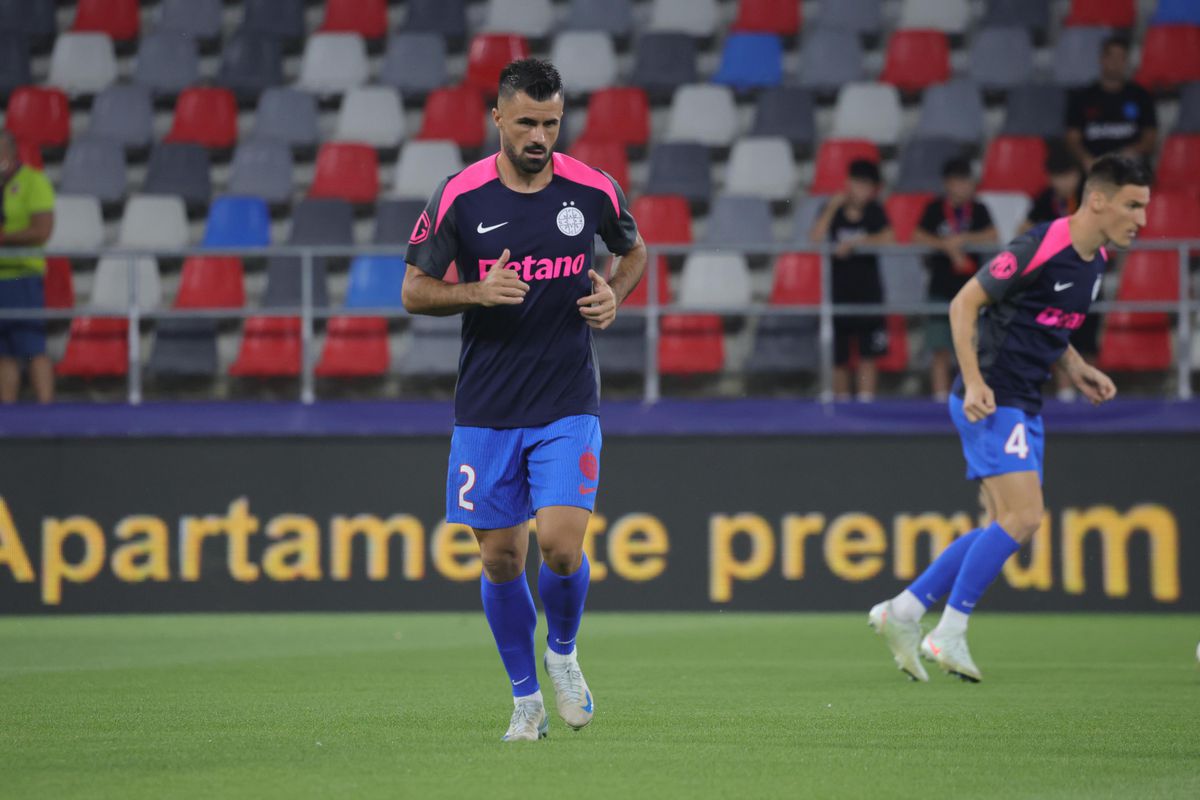 FCSB - Unirea Slobozia, imagini de la nivelul gazonului