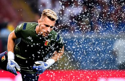 Italienii îl laudă pe Ionuț Radu: „Altceva decât un pariu. Radu este aurul lui Genoa”