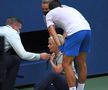 VIDEO Stupoare la Roma! Arbitrul de scaun l-a confundat pe Djokovic cu rivalul Federer + Sârbul a rupt o rachetă de nervi!