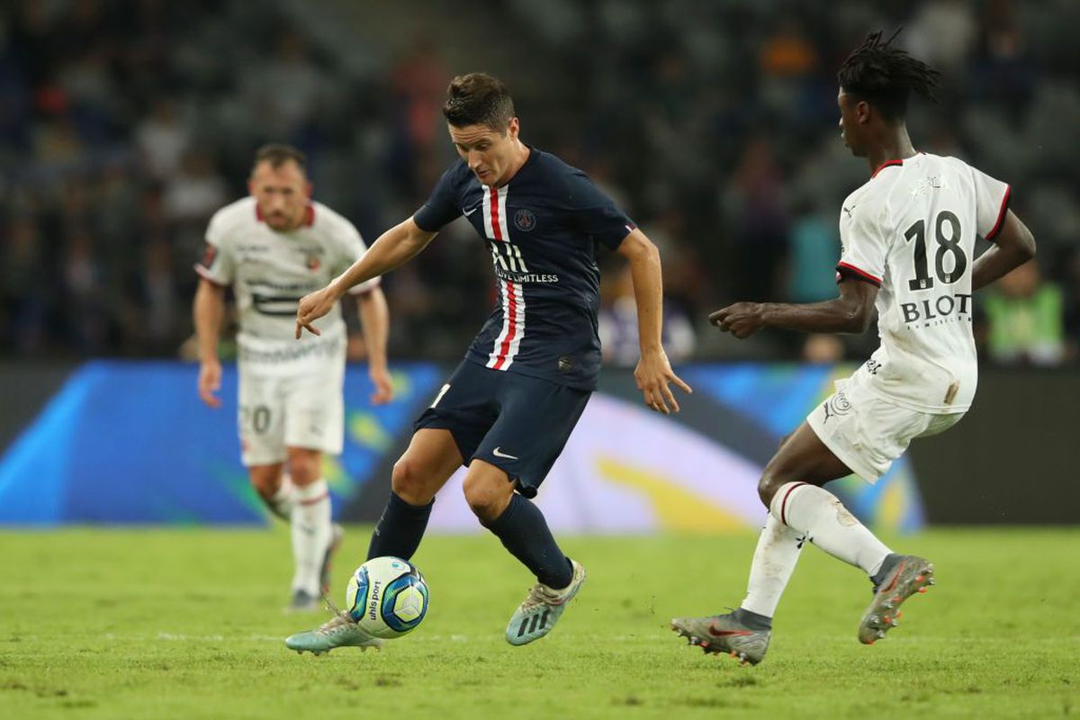 FOTO+VIDEO El e viitorul star al fotbalului mondial! Real Madrid și PSG pun 70 de milioane de euro pe masă pentru puștiul de 17 ani: „Bucurie, mândrie, asta simt!”