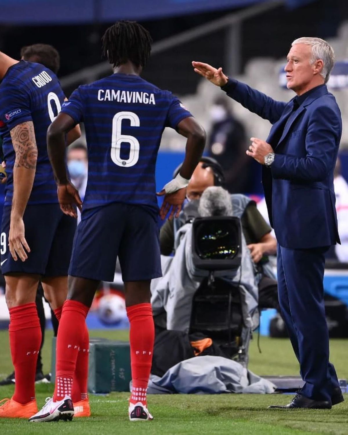 FOTO+VIDEO El e viitorul star al fotbalului mondial! Real Madrid și PSG pun 70 de milioane de euro pe masă pentru puștiul de 17 ani: „Bucurie, mândrie, asta simt!”