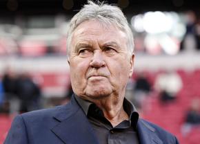 S-a retras Guus Hiddink, o legendă în fotbalul olandez