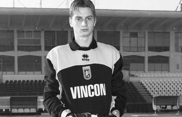 Scandal pe Facebook » Mama lui Cristi Neamțu, jignită de ultrașii lui FCU Craiova, după ce a postat o poză cu Gică Craioveanu