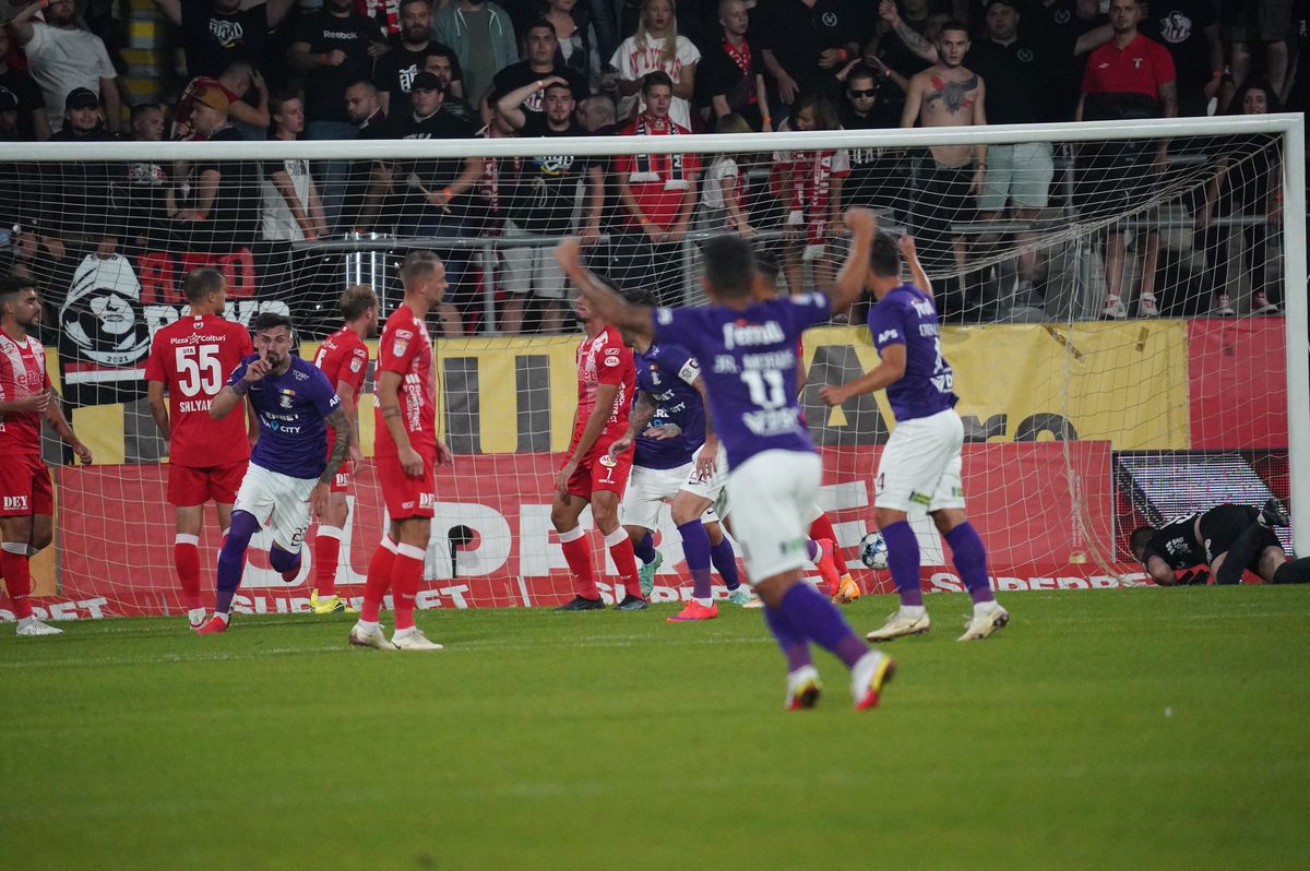 UTA - Rapid 2-2 » Egal electrizant la Arad! Clasamentul actualizat