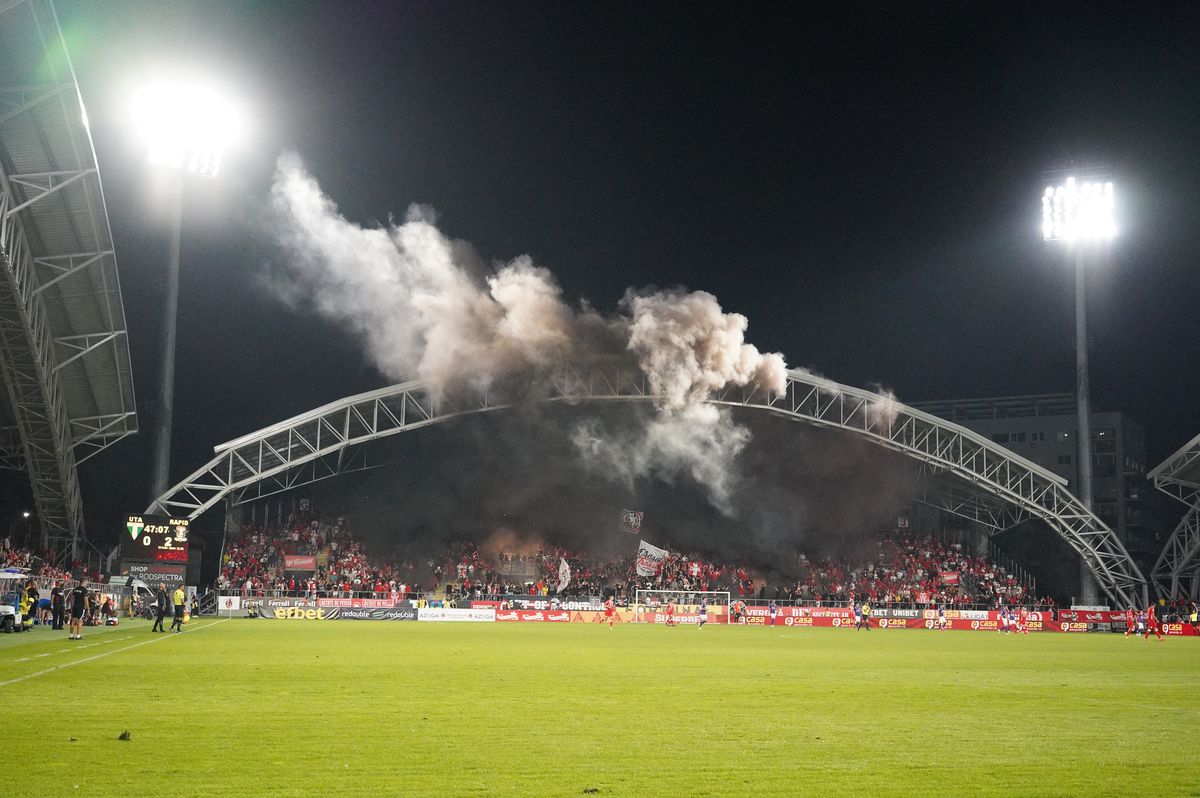 UTA riscă să joace cu porțile închise » Mesaje rasiste la meciul cu Rapid