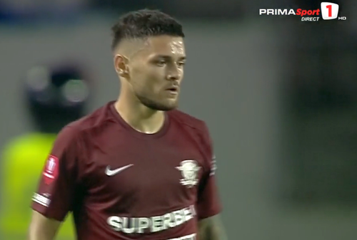 Alex Ioniță II a fost eliminat în minutul 30 al meciului FCU Craiova - Rapid, la scorul de 0-0, după un fault stupid, comis la circa 70 de metri distanță de poarta lui Horațiu Moldovan.