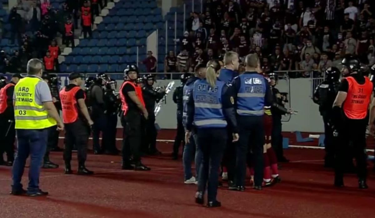 Săpunaru, scandal la finalul meciului FCU Craiova - Rapid