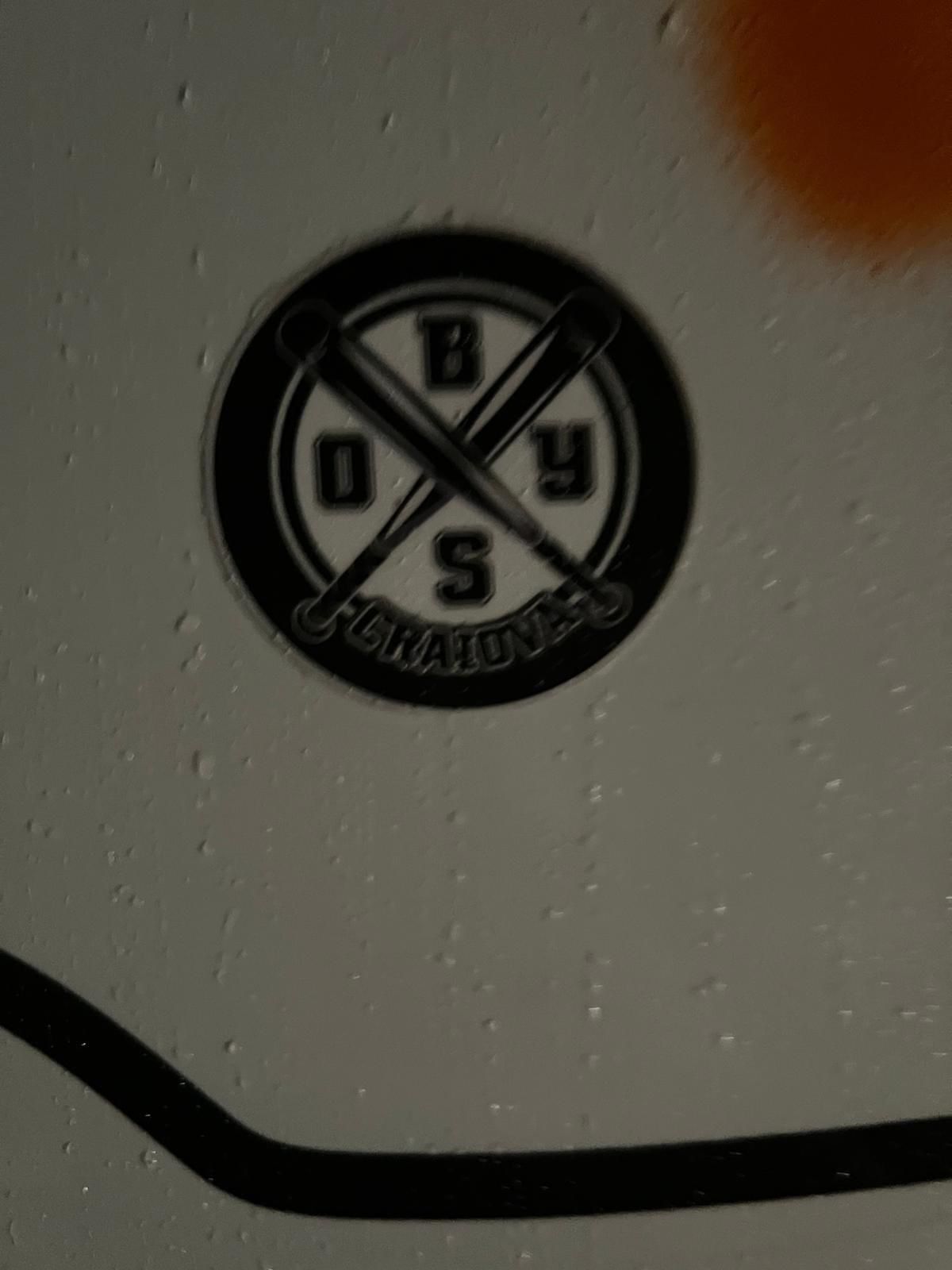 Au început șicanele! Autocarul Rapidului, vandalizat de ultrașii formaţiei FCU Craiova înaintea meciului direct