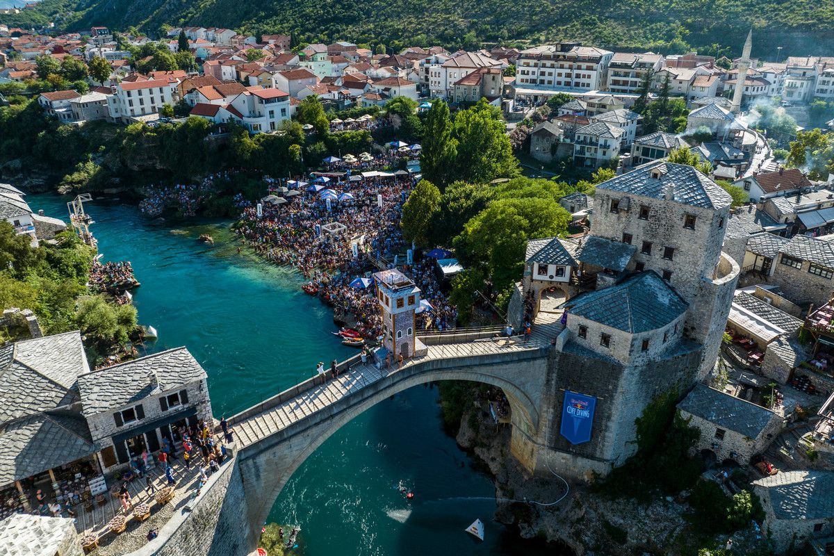 Imagini senzaționale care își taie răsuflarea! Cătălin Preda a terminat pe locul doi etapa din Bosnia și Herțegovina + Emoții pentru Constantin Popovici