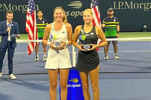 Mara Gae (stânga)/ foto: Facebook@ Federația Română de Tenis