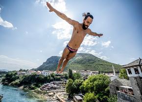 Imagini senzaționale care își taie răsuflarea! Cătălin Preda a terminat pe locul doi etapa din Bosnia și Herțegovina + emoții pentru Constantin Popovici