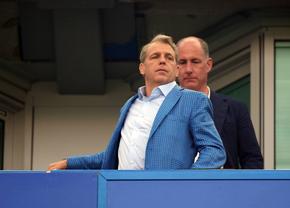 Decizie surprinzătoare în Premier League » Patronul lui Chelsea vrea să mute echipa de pe Stamford Bridge
