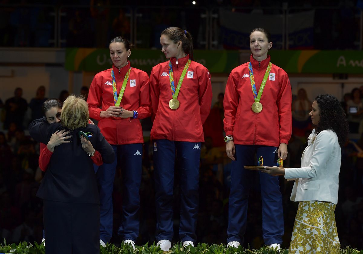 Campioana olimpică Loredana Dinu, mărturie sfâșietoare în studioul „La feminin”: „Tata strângea ziar după ziar, a murit într-un accident tragic...”