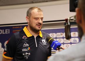 Născut în anul ultimei apariții la Mondial, Sergiu Stancu prefațează turneul din Filipine: „Ne bucurăm că suntem pe scena voleiului mondial”