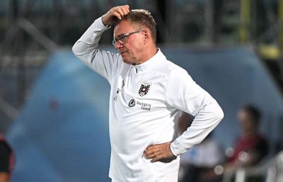 Scene curioase cu Ralf Rangnick » Cum a apărut selecționerul Austriei la jocul din Bosnia