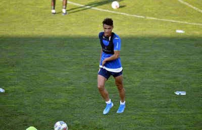 ROMÂNIA U21 - UCRAINA U21 // VIDEO INTERVIU George Ganea: „Uneori sunt uimit de execuțiile tatălui meu. Și acum mă uit la golul cu Anglia” :)