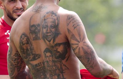 NORVEGIA - SPANIA // FOTO Lecție de istorie cu Joshua King! Golgeterul Norvegiei are pe spate tatuate chipurile eroilor care au luptat împotriva rasismului