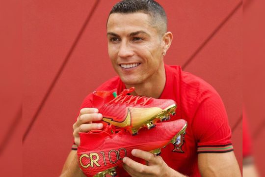Ghete speciale pentru Ronaldo: CR100
