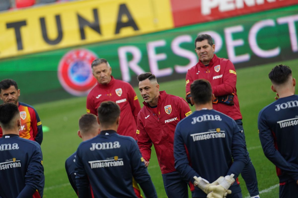 Cârțu a intrat în direct, după „circul” lui Rădoi din conferință: „Nu mi-a plăcut ce i-a făcut lui Ivan! O să-i spun”