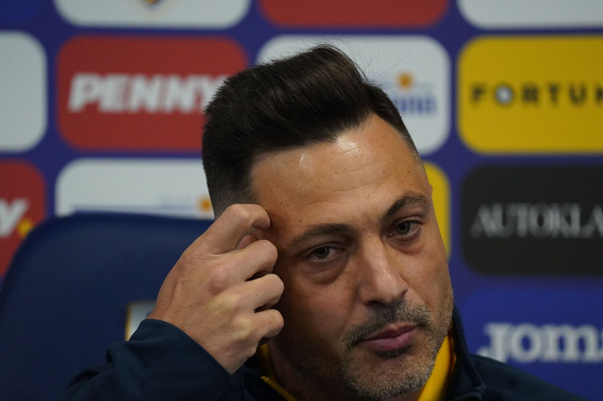 Cârțu a intrat în direct, după „circul” lui Rădoi din conferință: „Nu mi-a plăcut ce i-a făcut lui Ivan! O să-i spun”