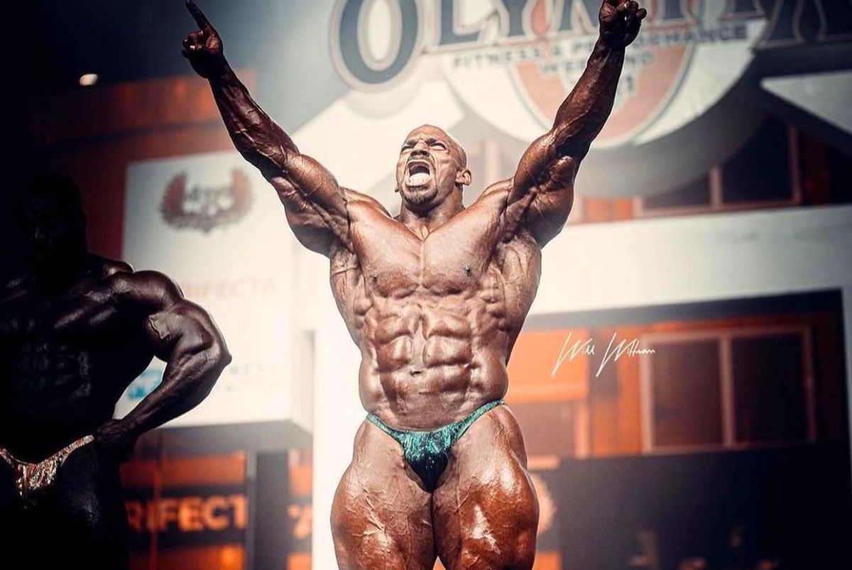 Mr. Olympia e din nou „BESTIA” Egiptului: „De pe altă planetă! Uitați-vă ce coapse are!” + Ce a făcut românul Andrei Deiu
