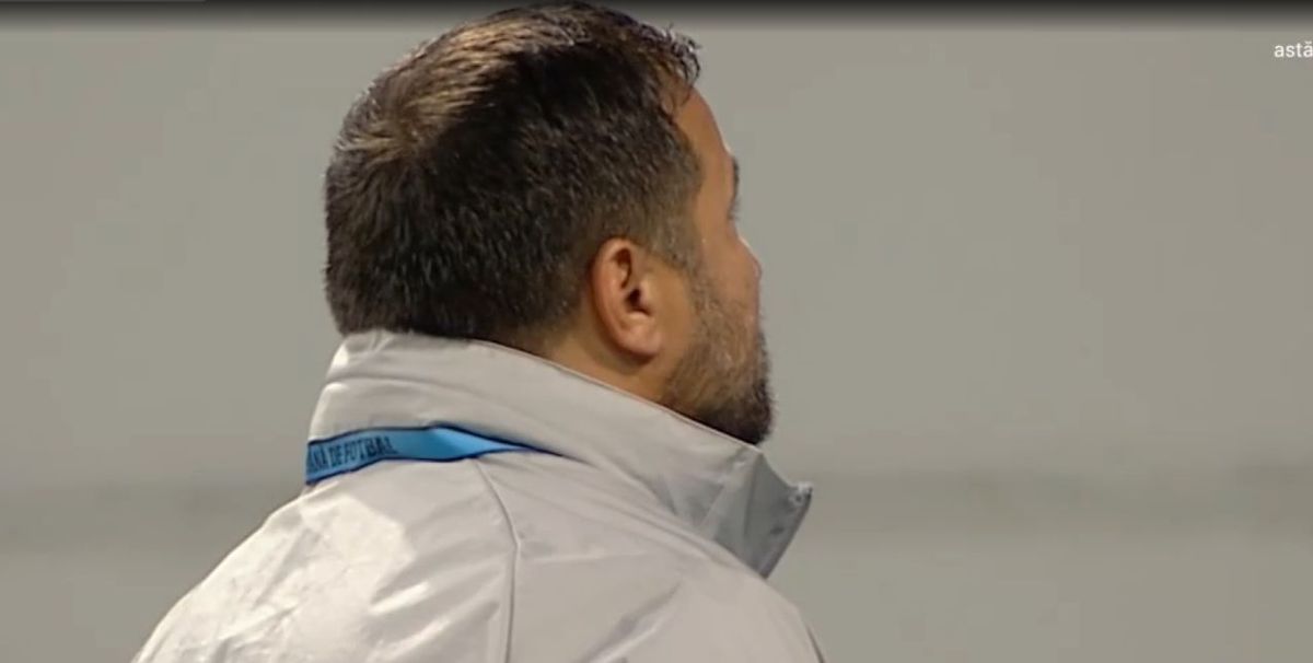 Imagini surprinzătoare pe „Oblemenco”, după înfrângerea lui FCU Craiova: Croitoru susținut, Mititelu înjurat!