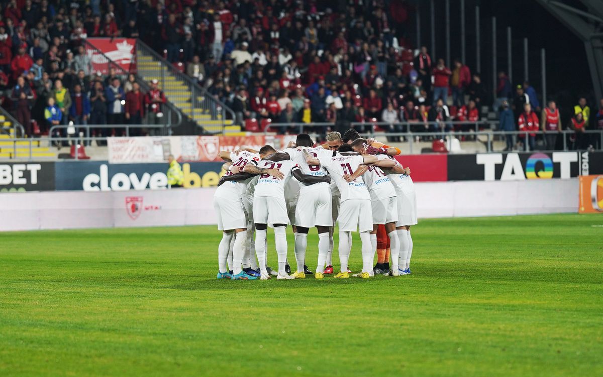 Dan Petrescu, „săgeți” către UTA: „Au stat 10 minute pe jos în final! Preferam să jucăm prost și să câștigăm”