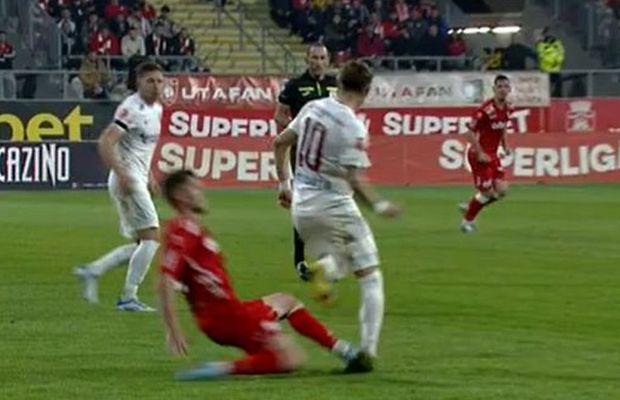 Intrare criminală la UTA - CFR » Arbitrul a luat decizia greșită, dar a fost salvat de VAR + Explicațiile specialistului